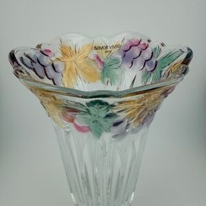 Savoir Vivre Crystal Vase Fruit and Leaves Design 8” Japan